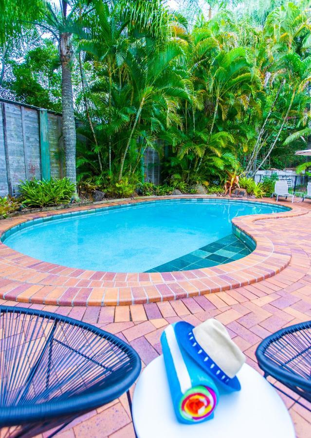 Sunshine Coast Motor Lodge Woombye Екстер'єр фото