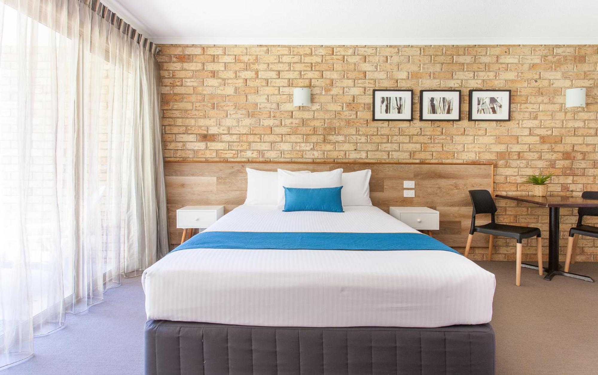 Sunshine Coast Motor Lodge Woombye Екстер'єр фото