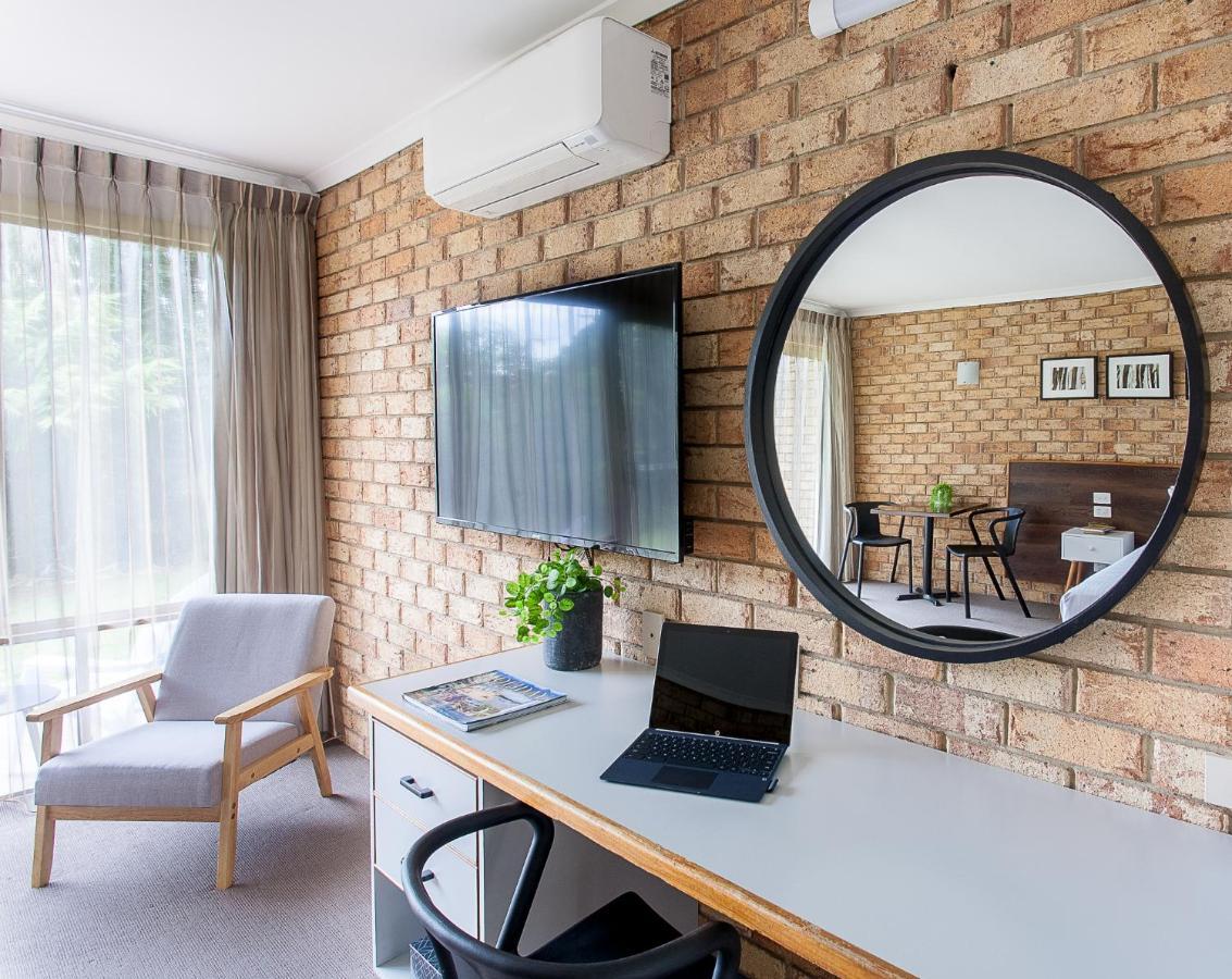 Sunshine Coast Motor Lodge Woombye Екстер'єр фото