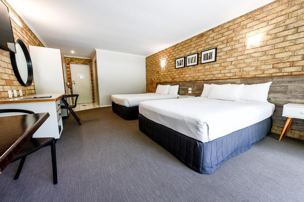 Sunshine Coast Motor Lodge Woombye Екстер'єр фото