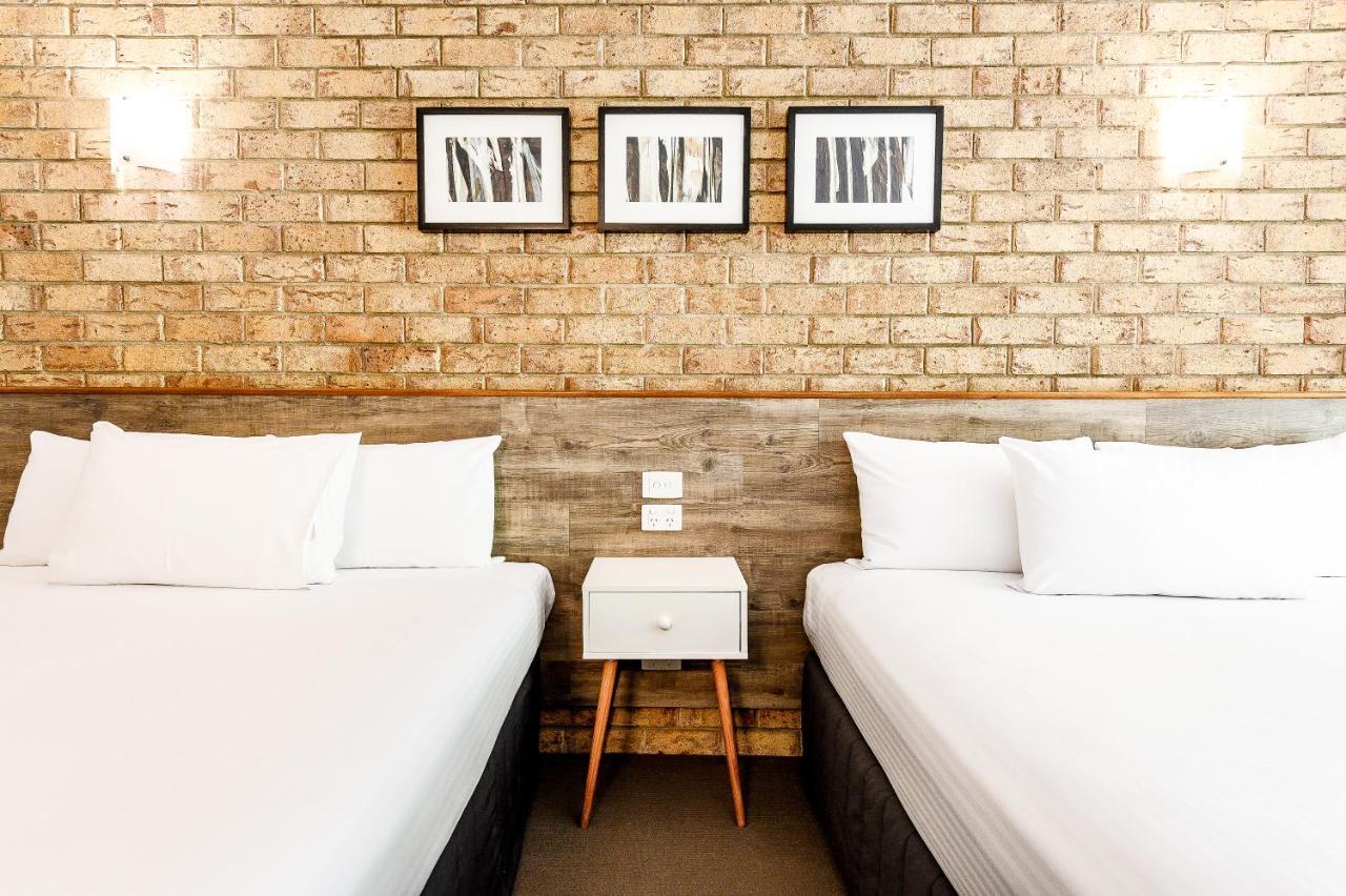 Sunshine Coast Motor Lodge Woombye Екстер'єр фото