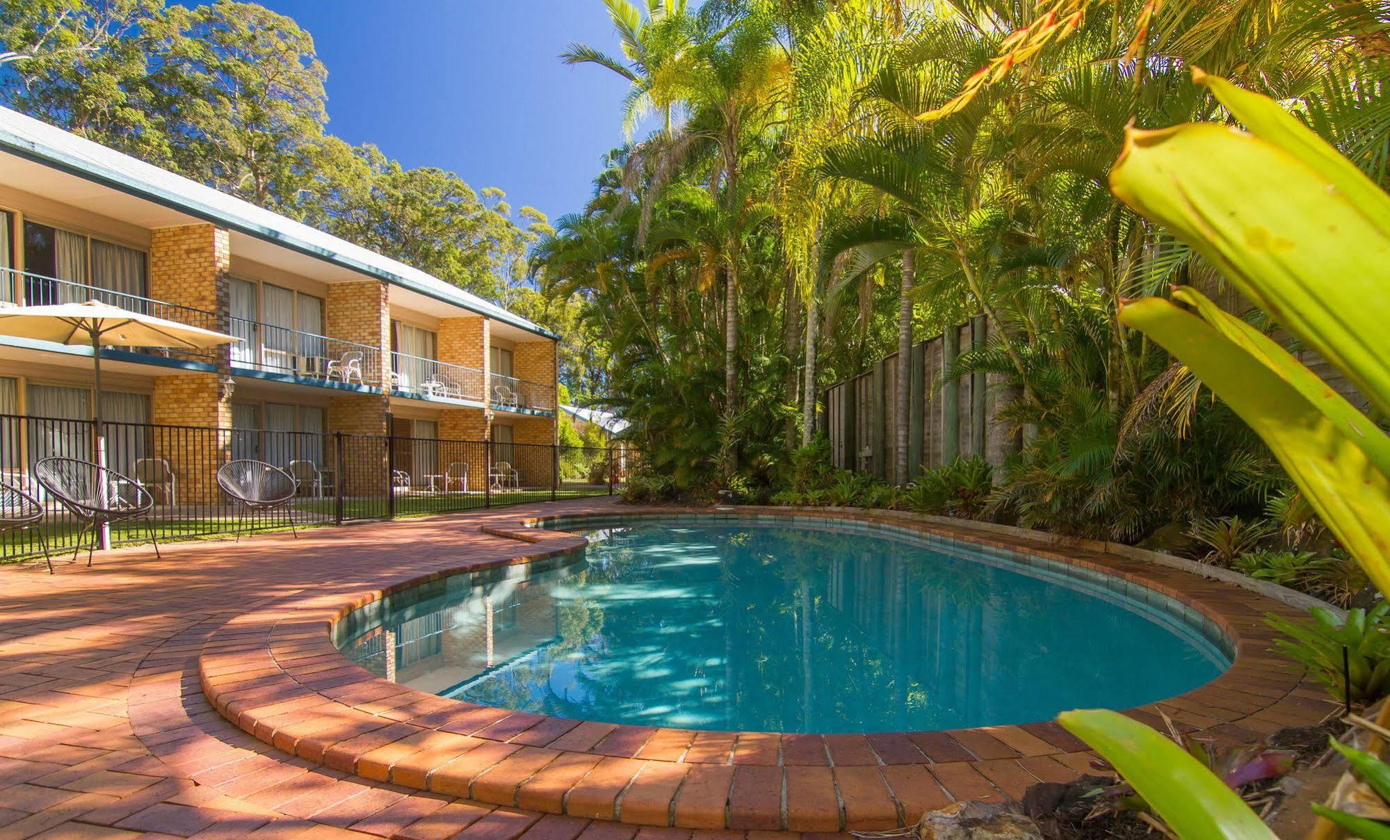 Sunshine Coast Motor Lodge Woombye Екстер'єр фото
